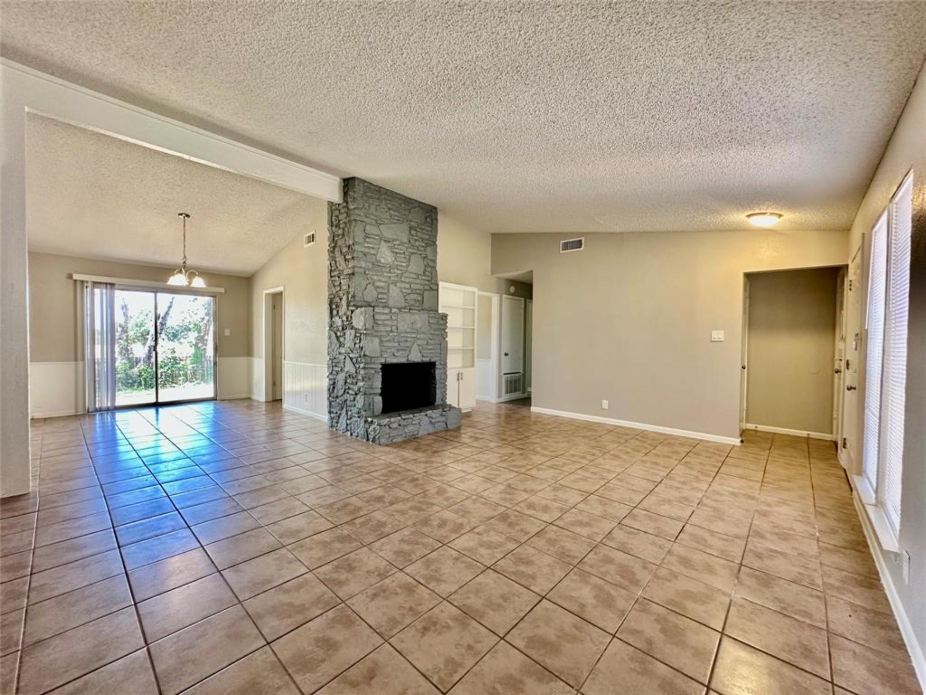 12310 Willow Wild Dr #B — photo 4