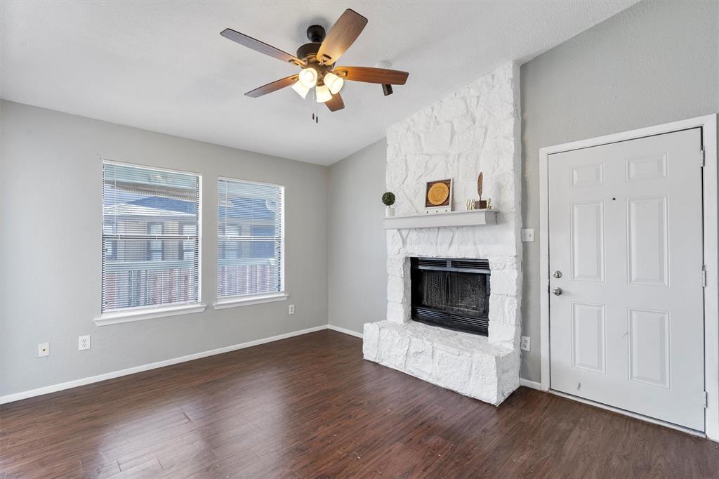 1703 Rawhide LOOP — photo 3