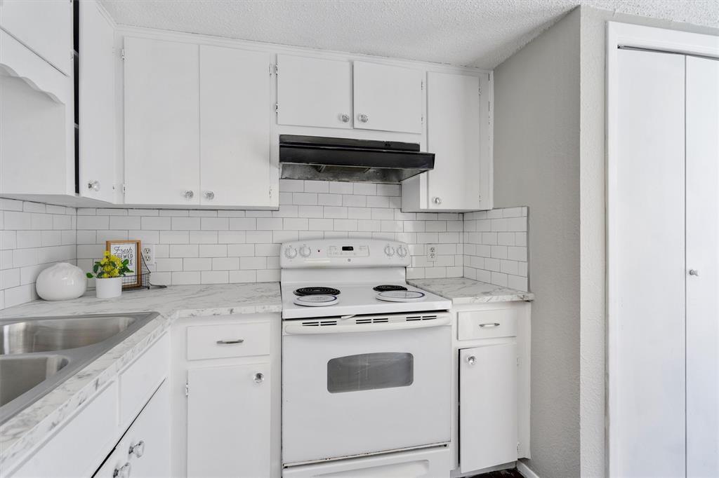 1703 Rawhide LOOP — photo 5