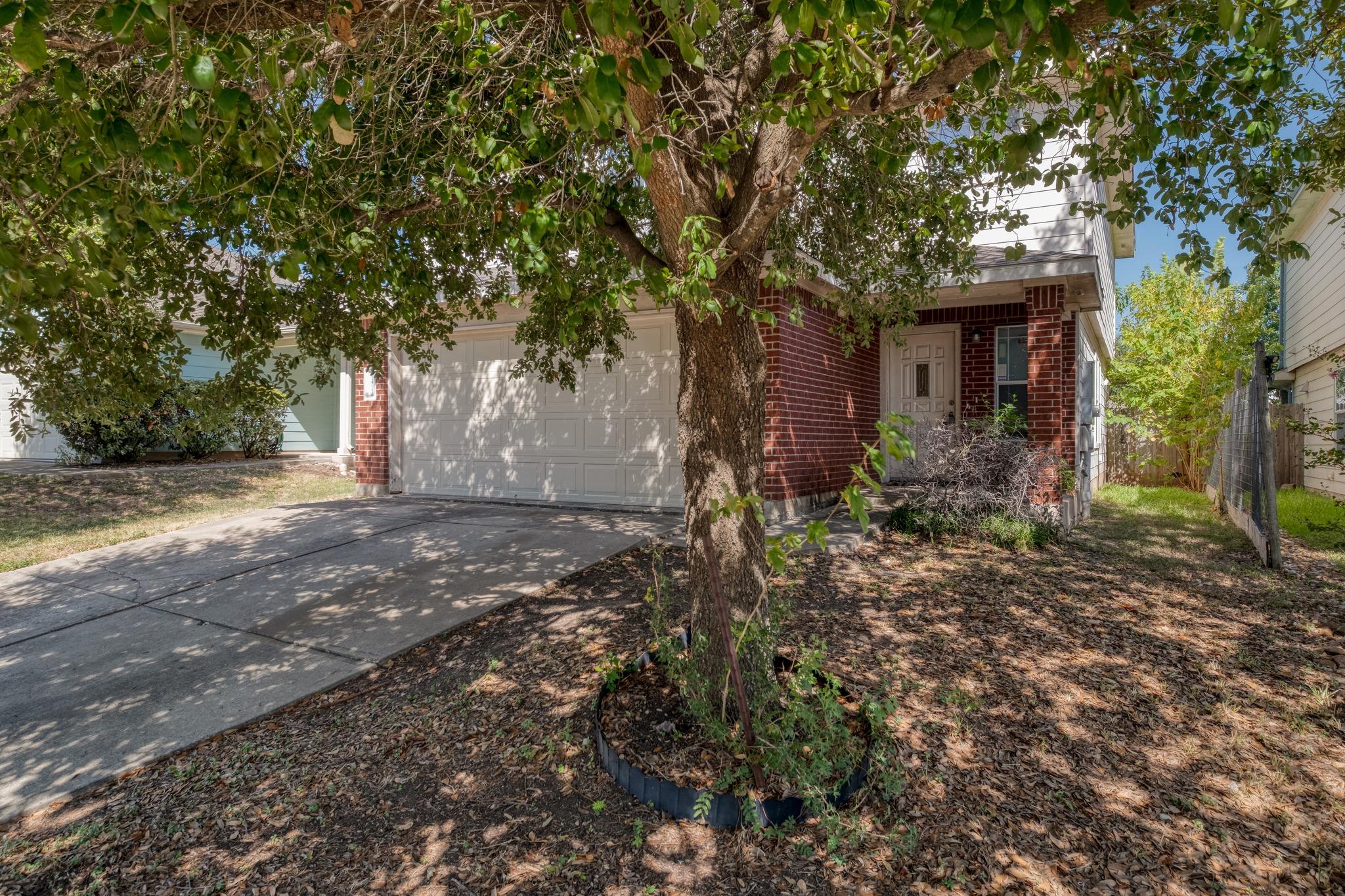 7412 Cayenne LN — photo 3