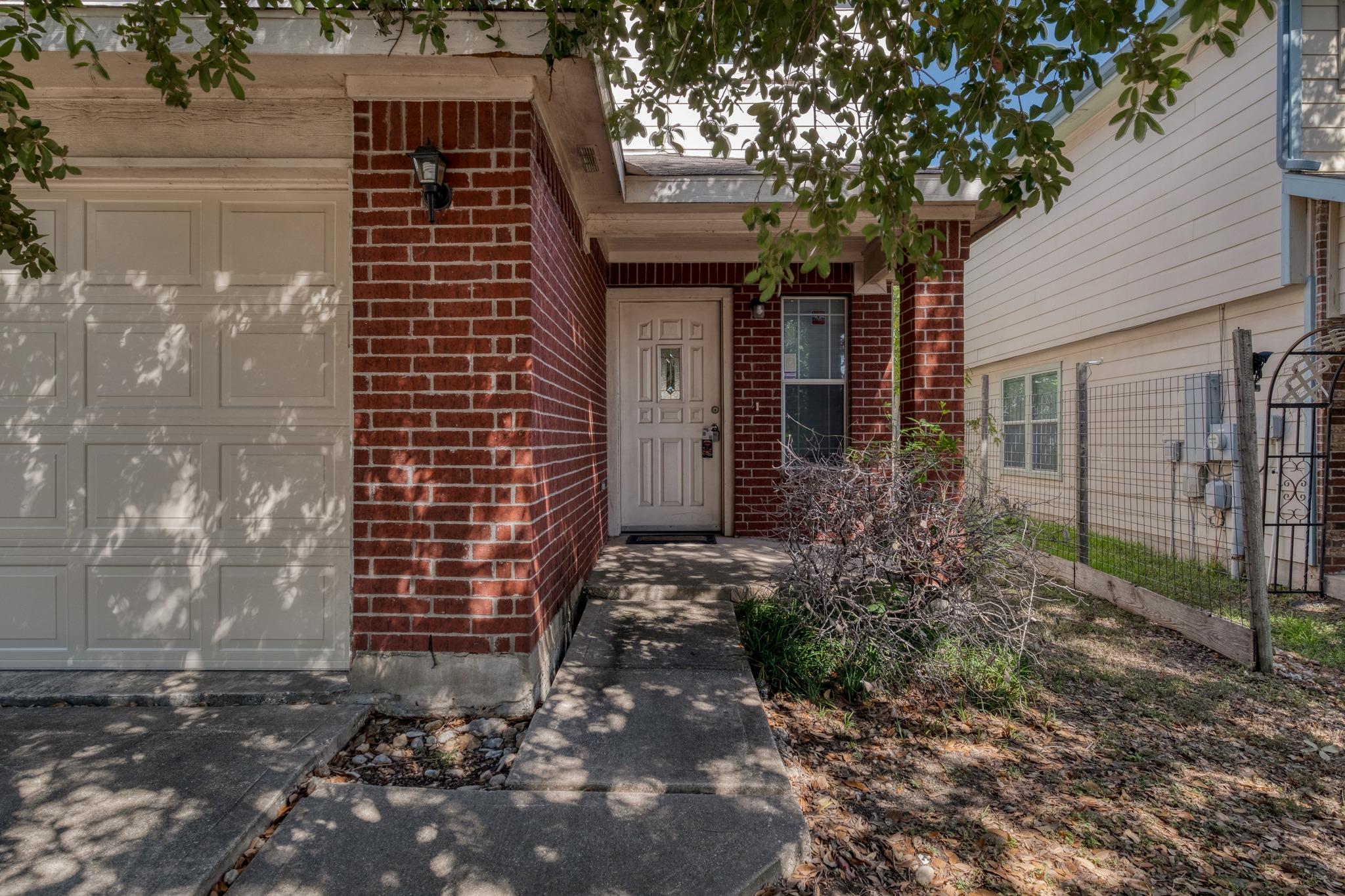 7412 Cayenne LN — photo 4