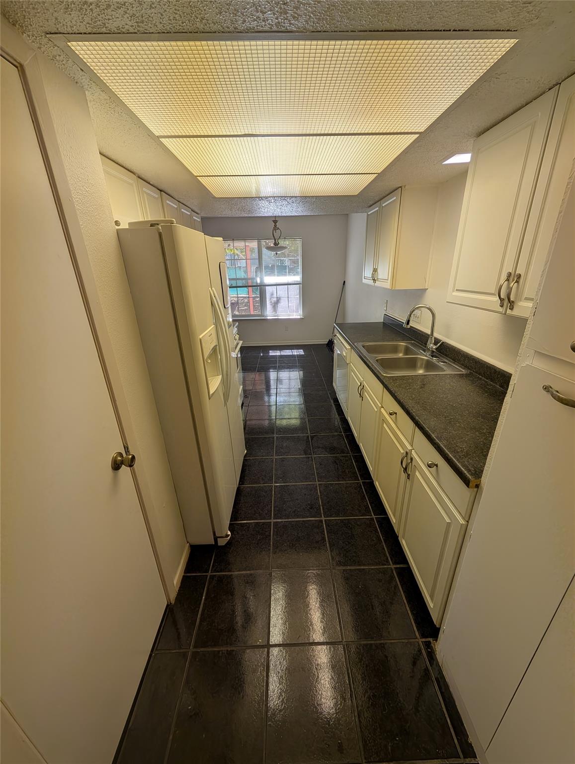 1201 Doreen CT #B — photo 3
