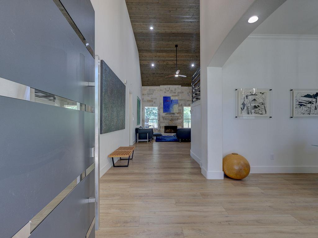 801 Electra — photo 3