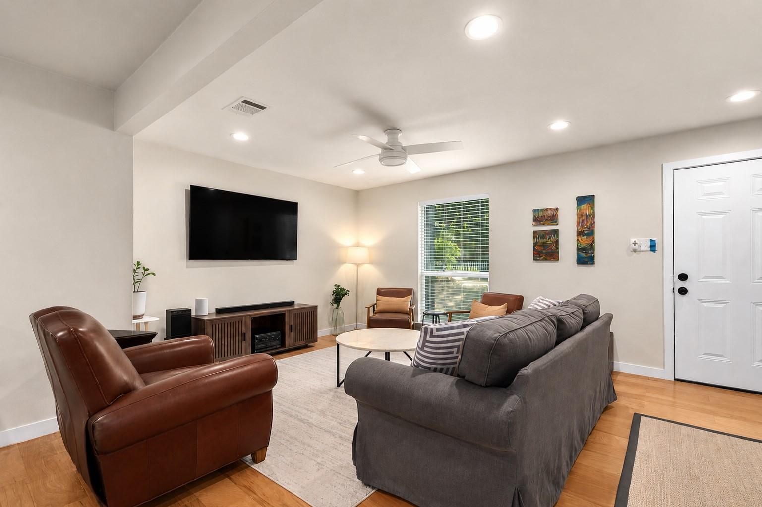 5804 Gloucester LN — photo 4