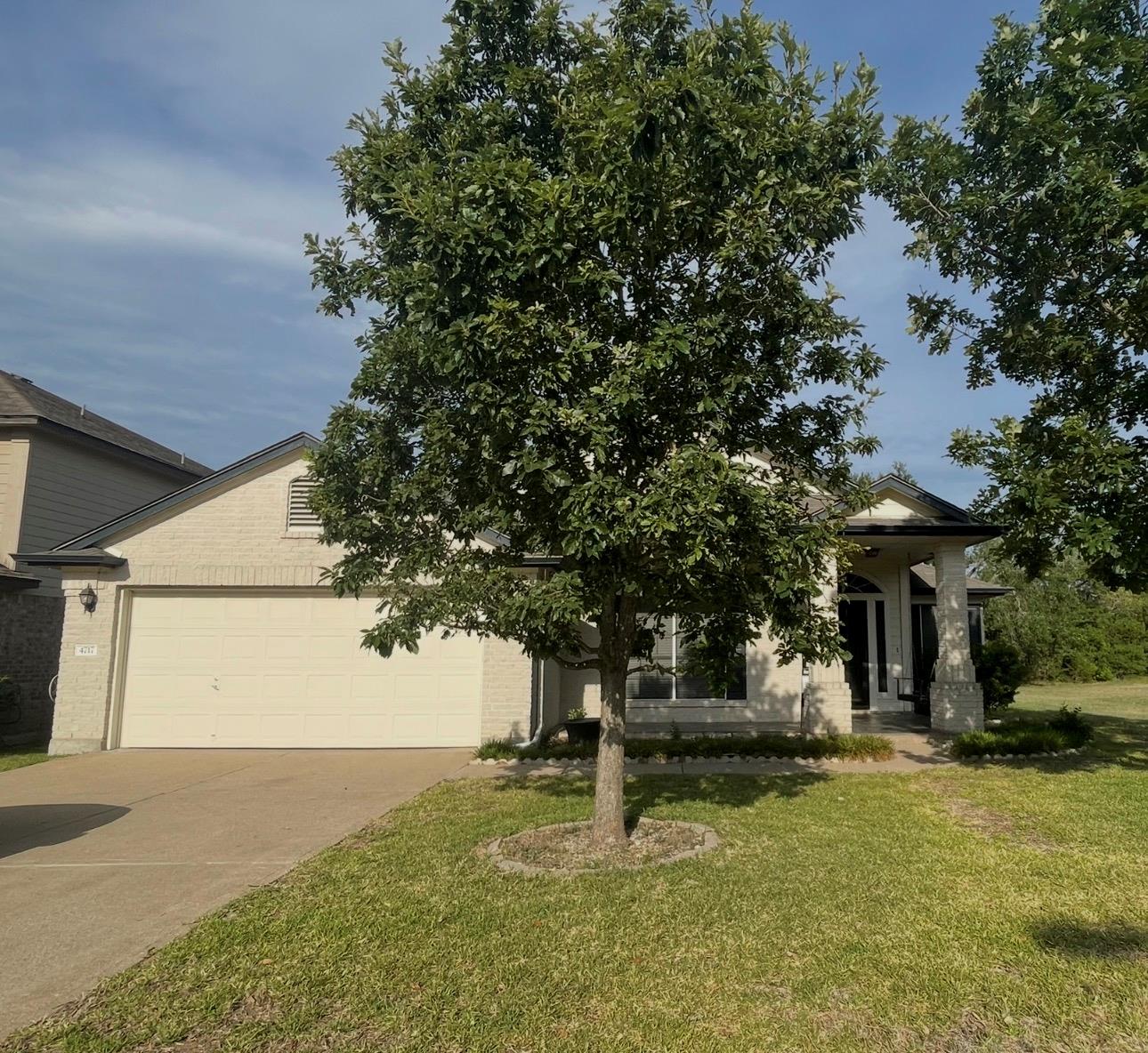 4717 Norman TRL