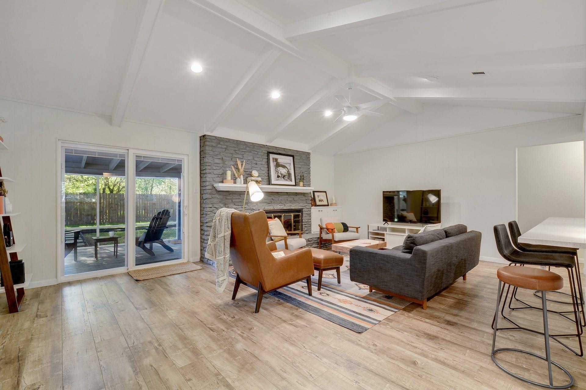 10603 Golden Quail DR — photo 4