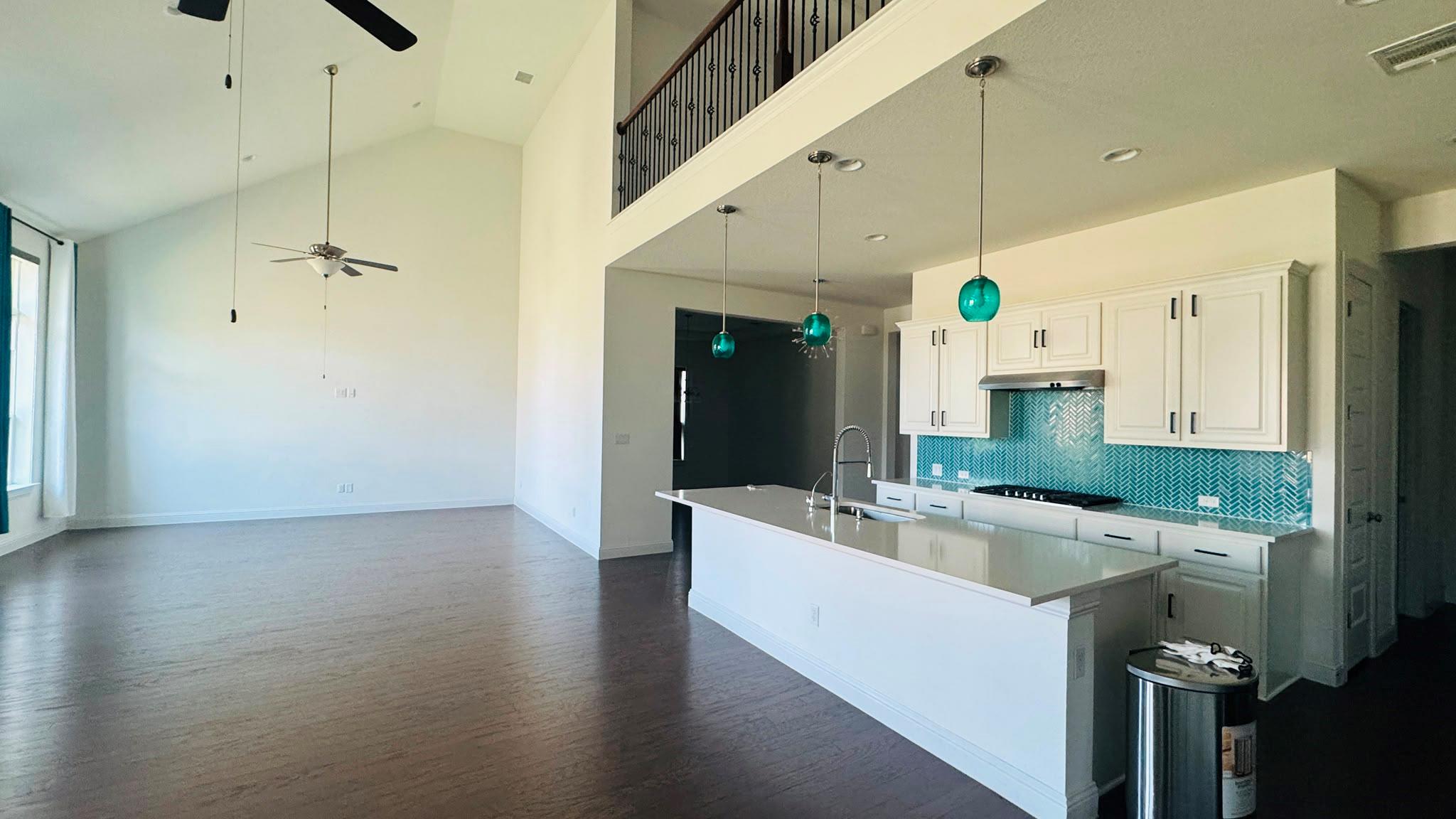 813 Palamos DR — photo 4