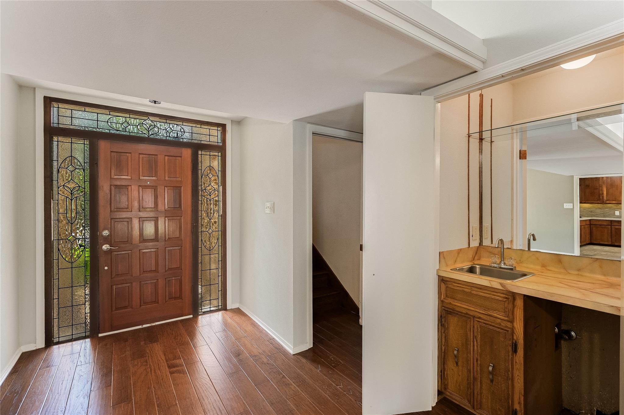 7704 Bramblewood CIR — photo 3