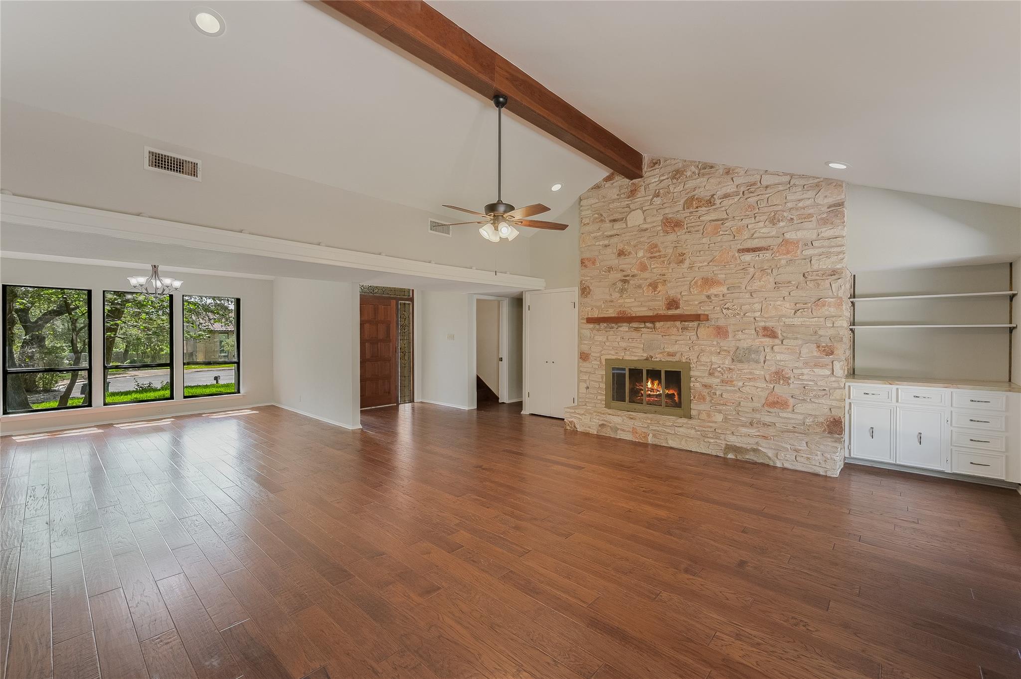 7704 Bramblewood CIR — photo 5