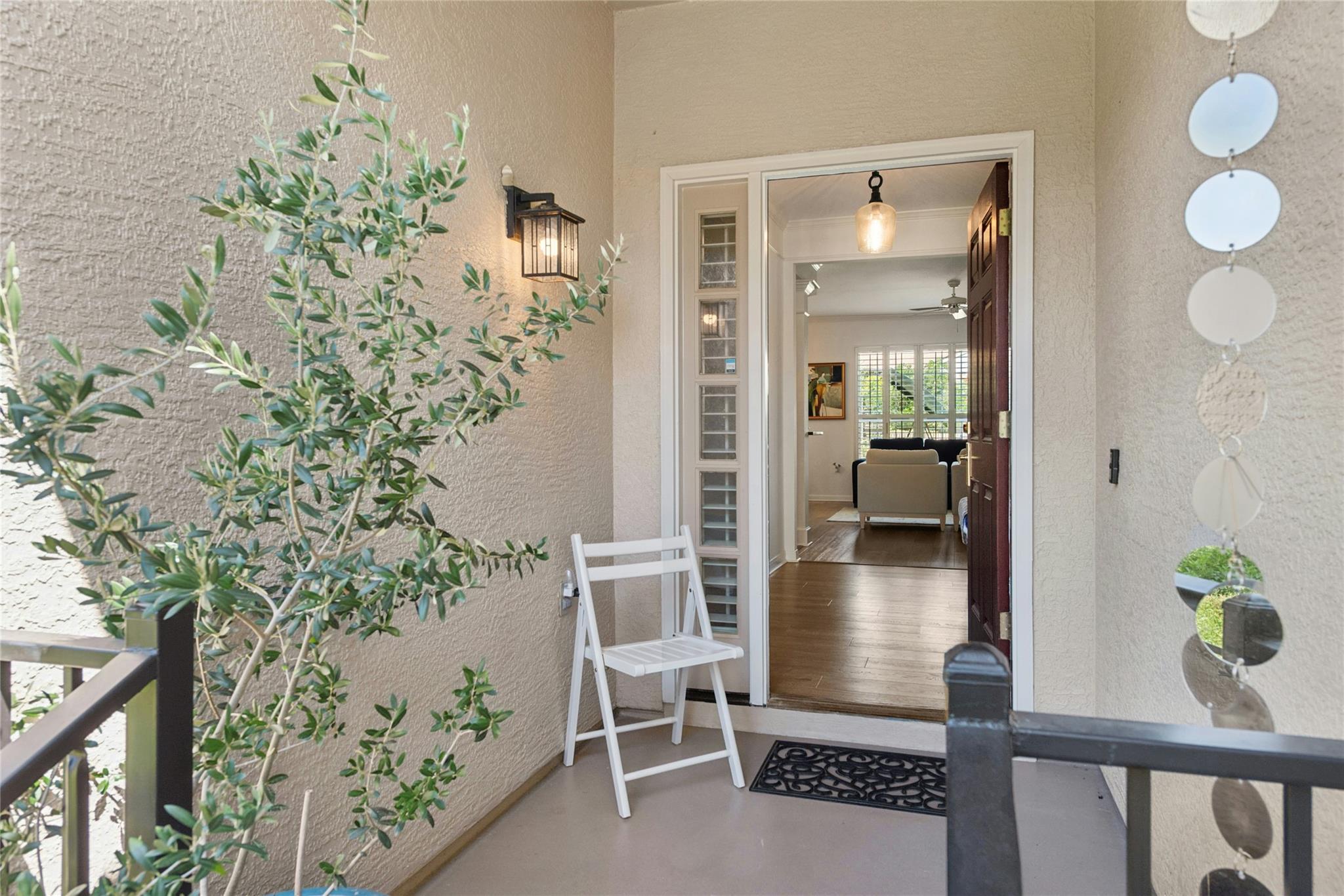 101 Colorado River RD — photo 4