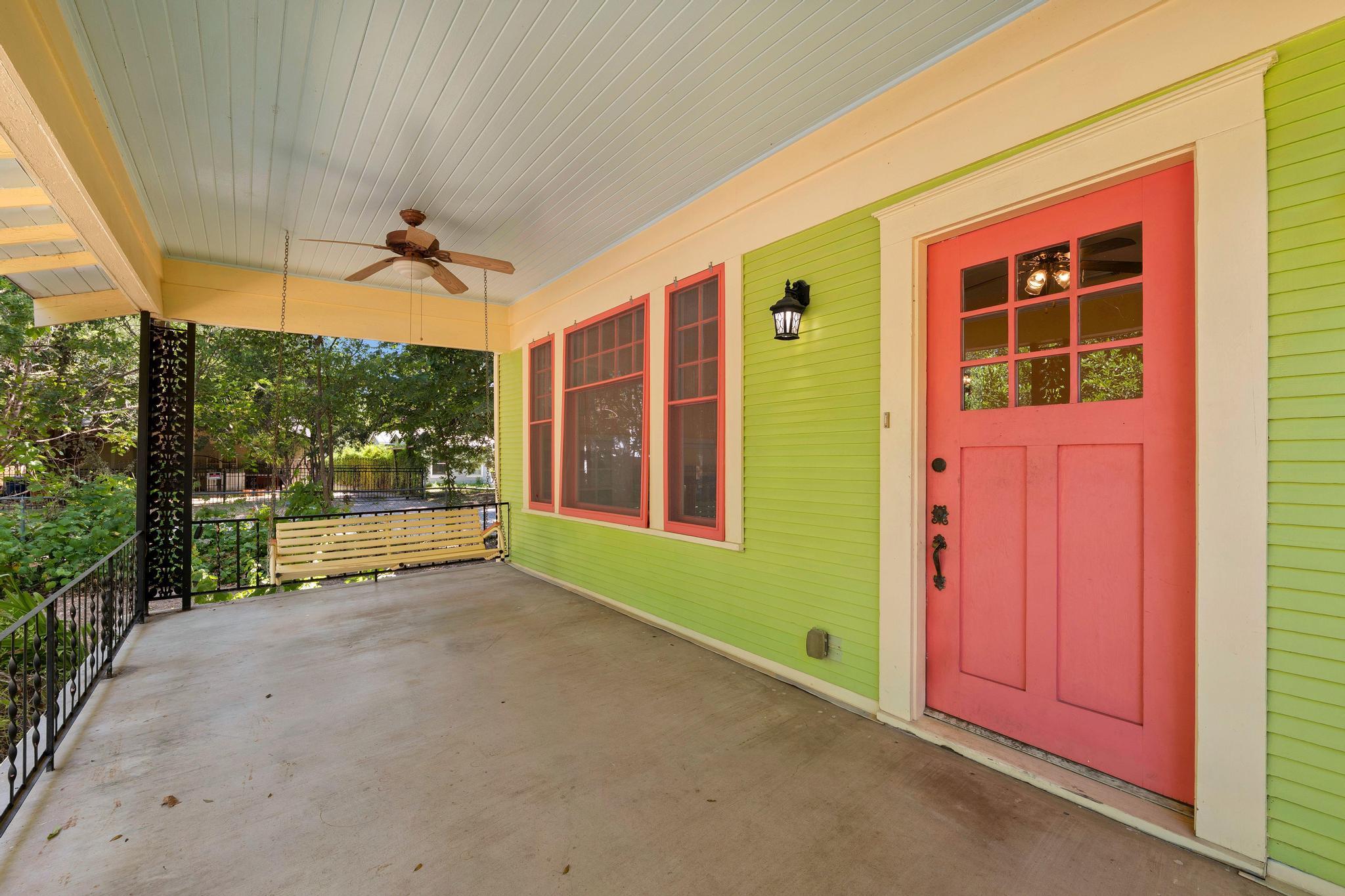 39 Chalmers Ave — photo 3