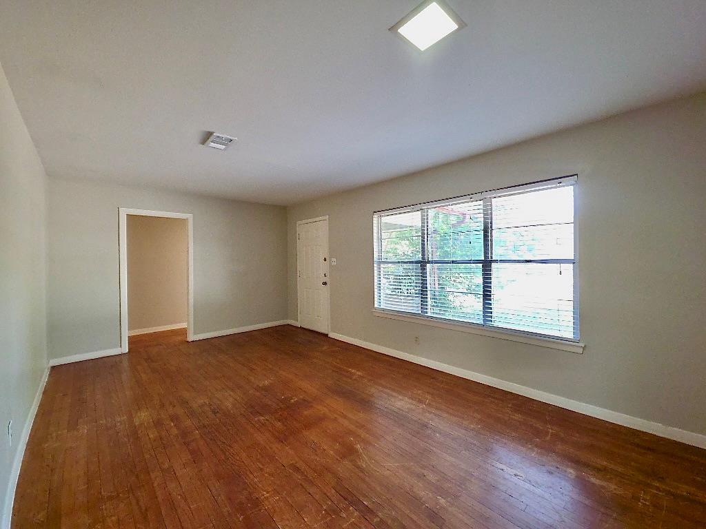 1408 Glencrest DR — photo 4