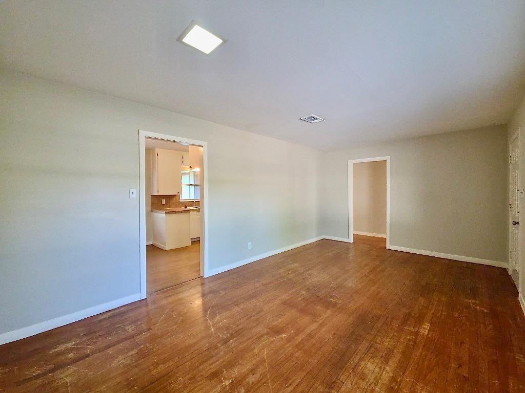 1408 Glencrest DR — photo 5