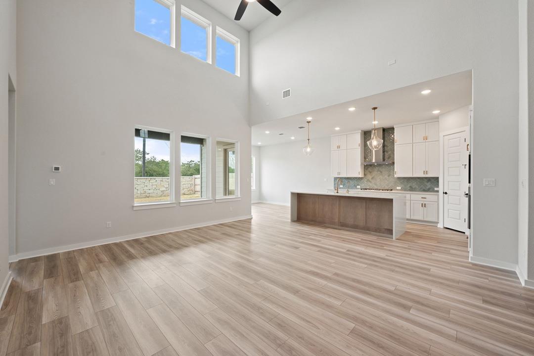 10720 Worth Lane — photo 4
