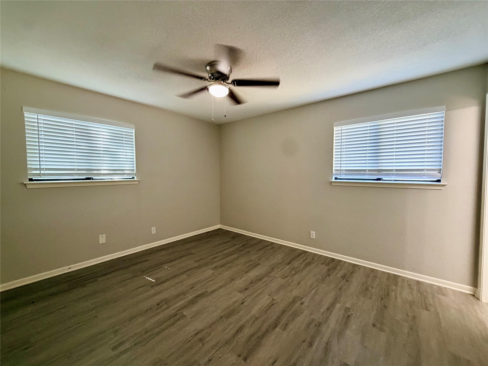 1403 Long Branch DR — photo 5