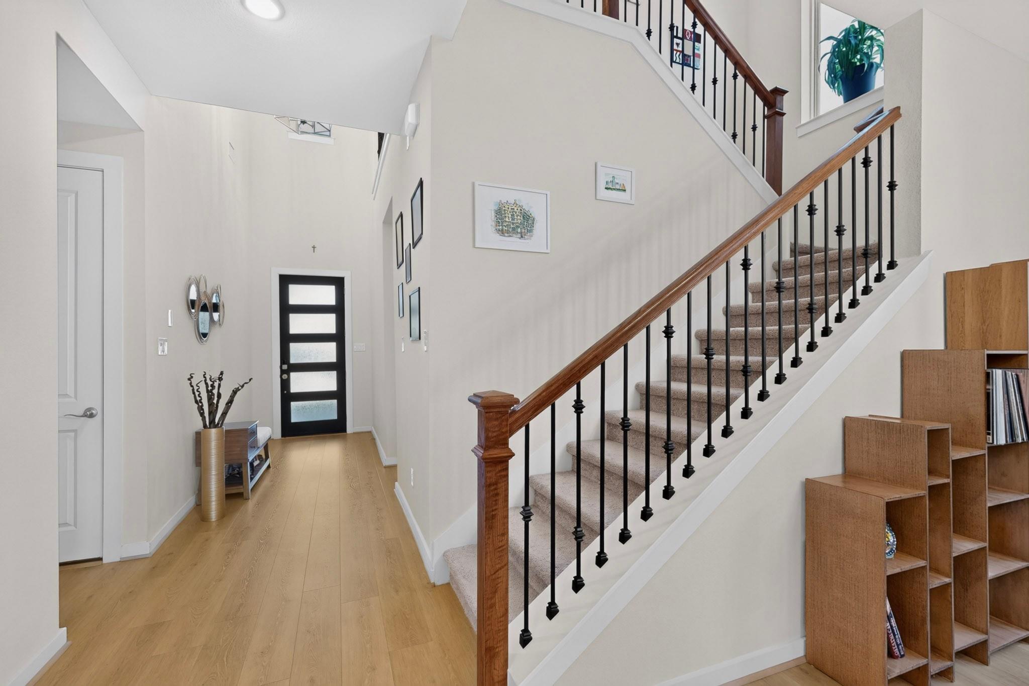 4010 Flowstone LN — photo 3
