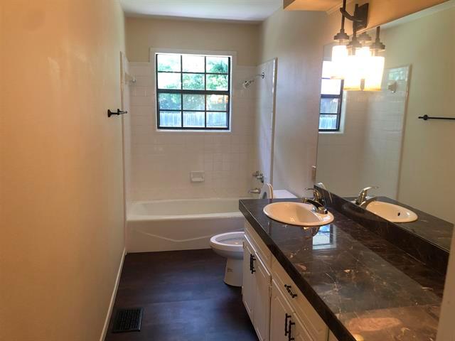 268 Quail ST — photo 3