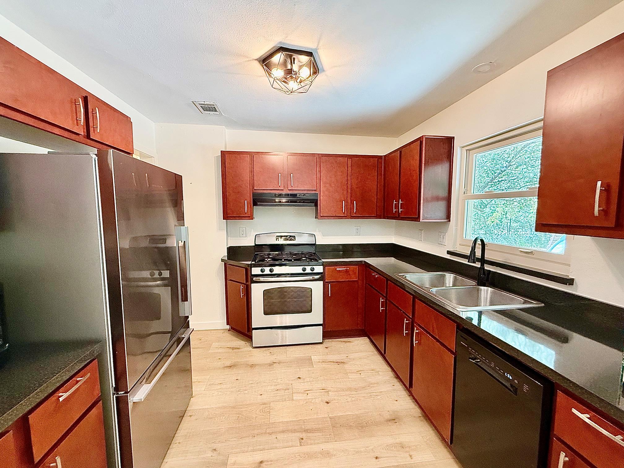 7608 Tisdale DR — photo 4