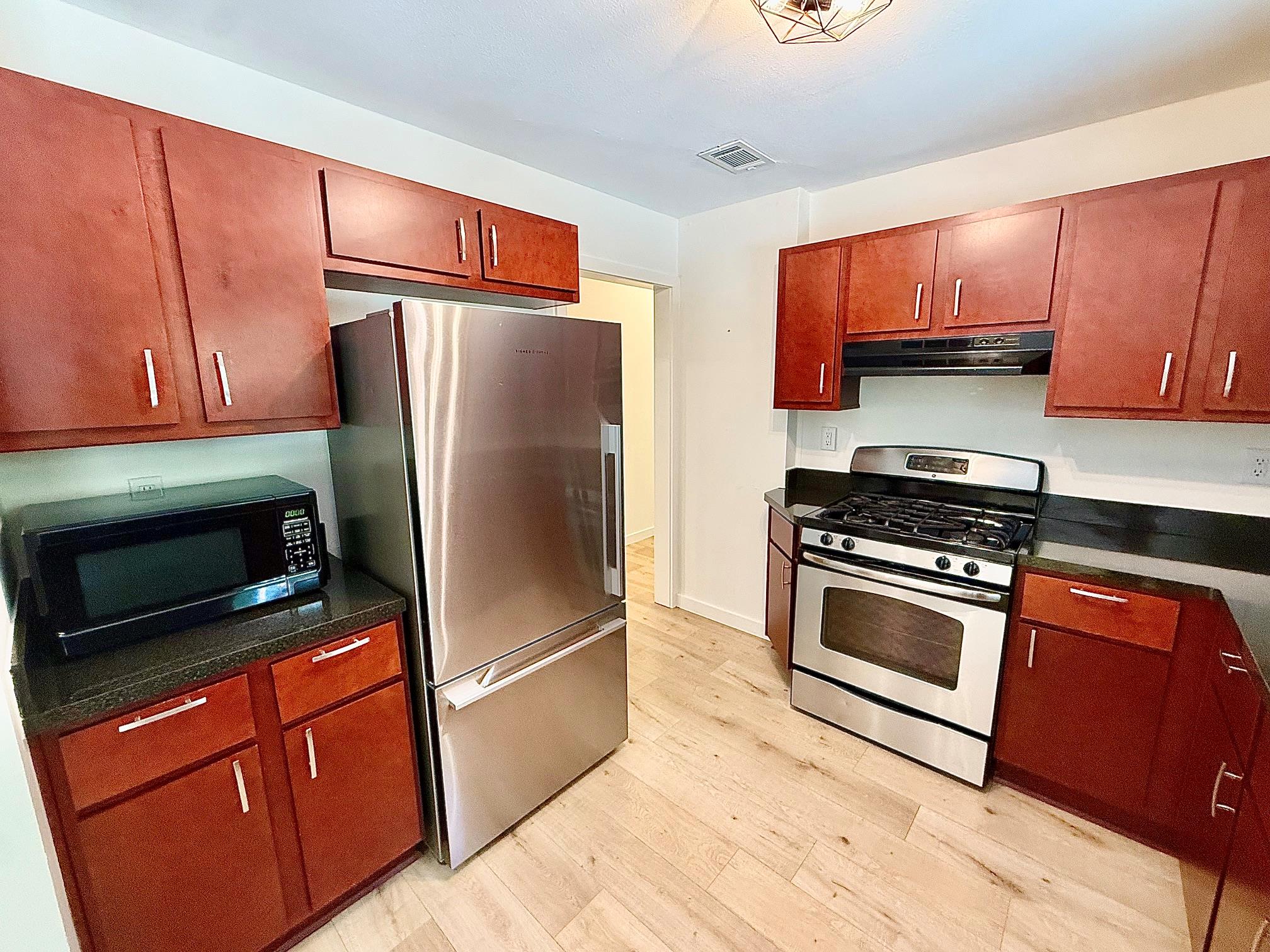 7608 Tisdale DR — photo 5