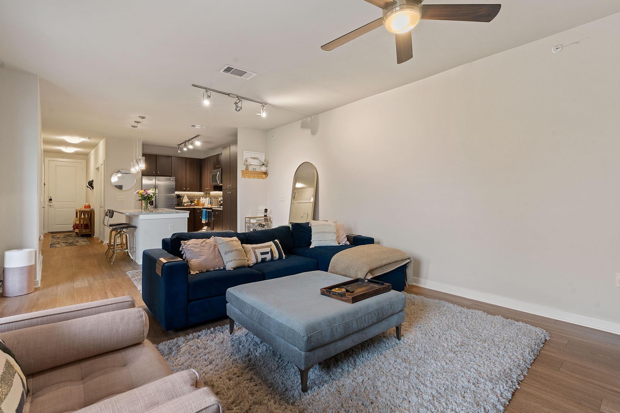 1900 Barton Springs RD #5031 — photo 4