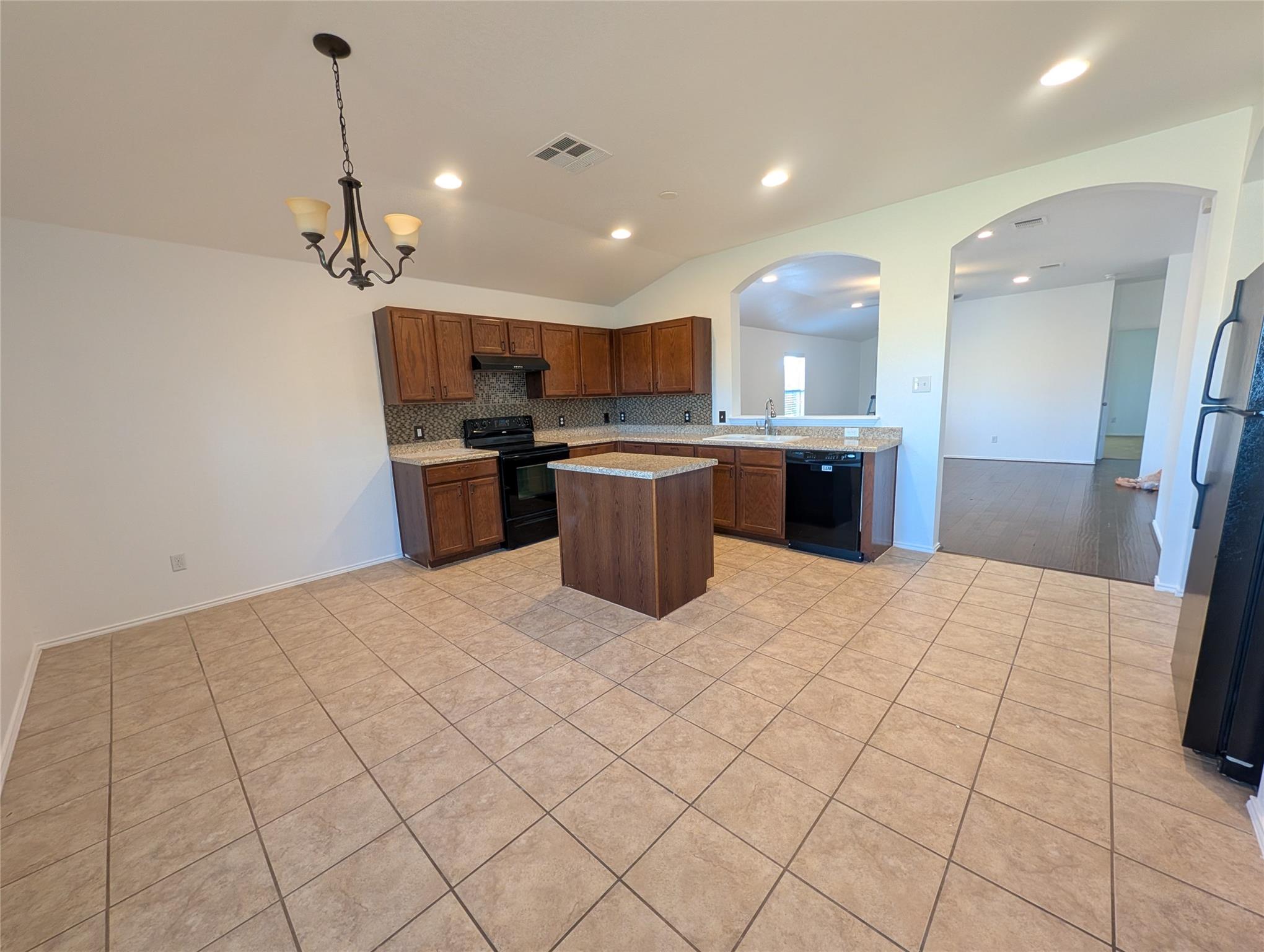 5521 Adair DR — photo 4