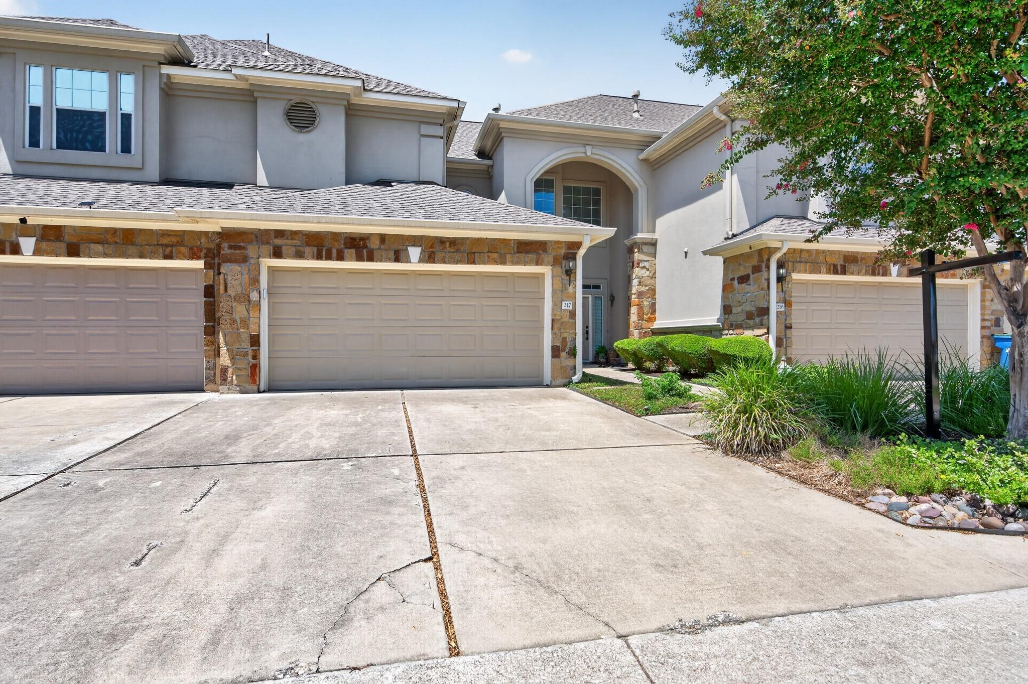 1101 Parmer LN #217 — photo 3