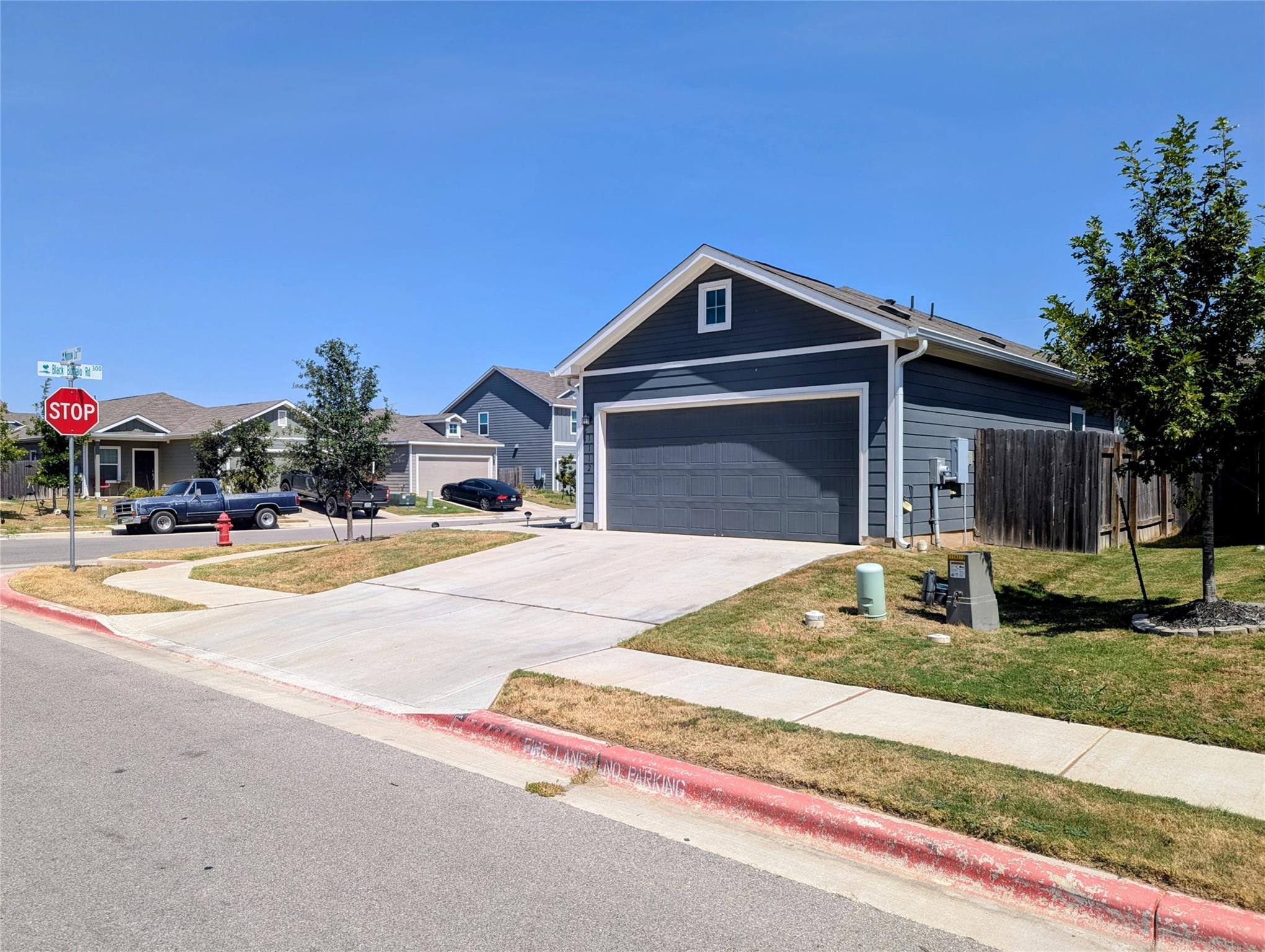 1112 Minnow LN