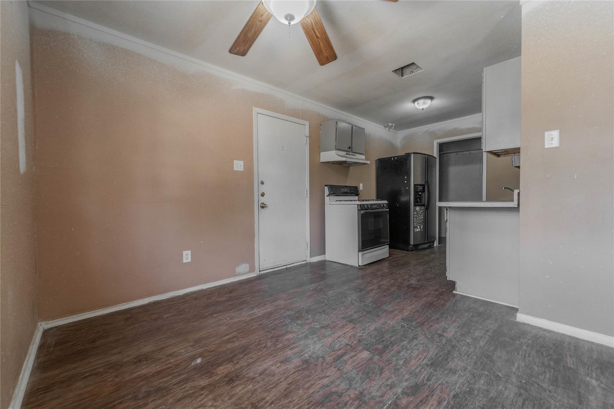 1803 Aberdeen DR — photo 4