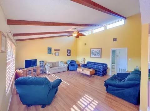 209 Crest DR — photo 3