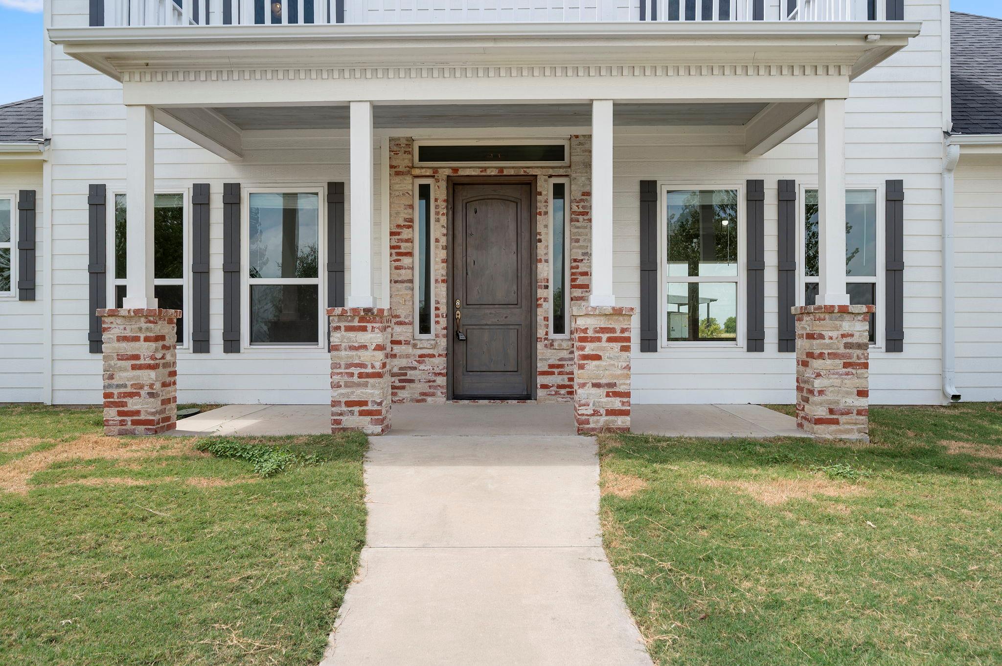 10160 Wallace RD — photo 3