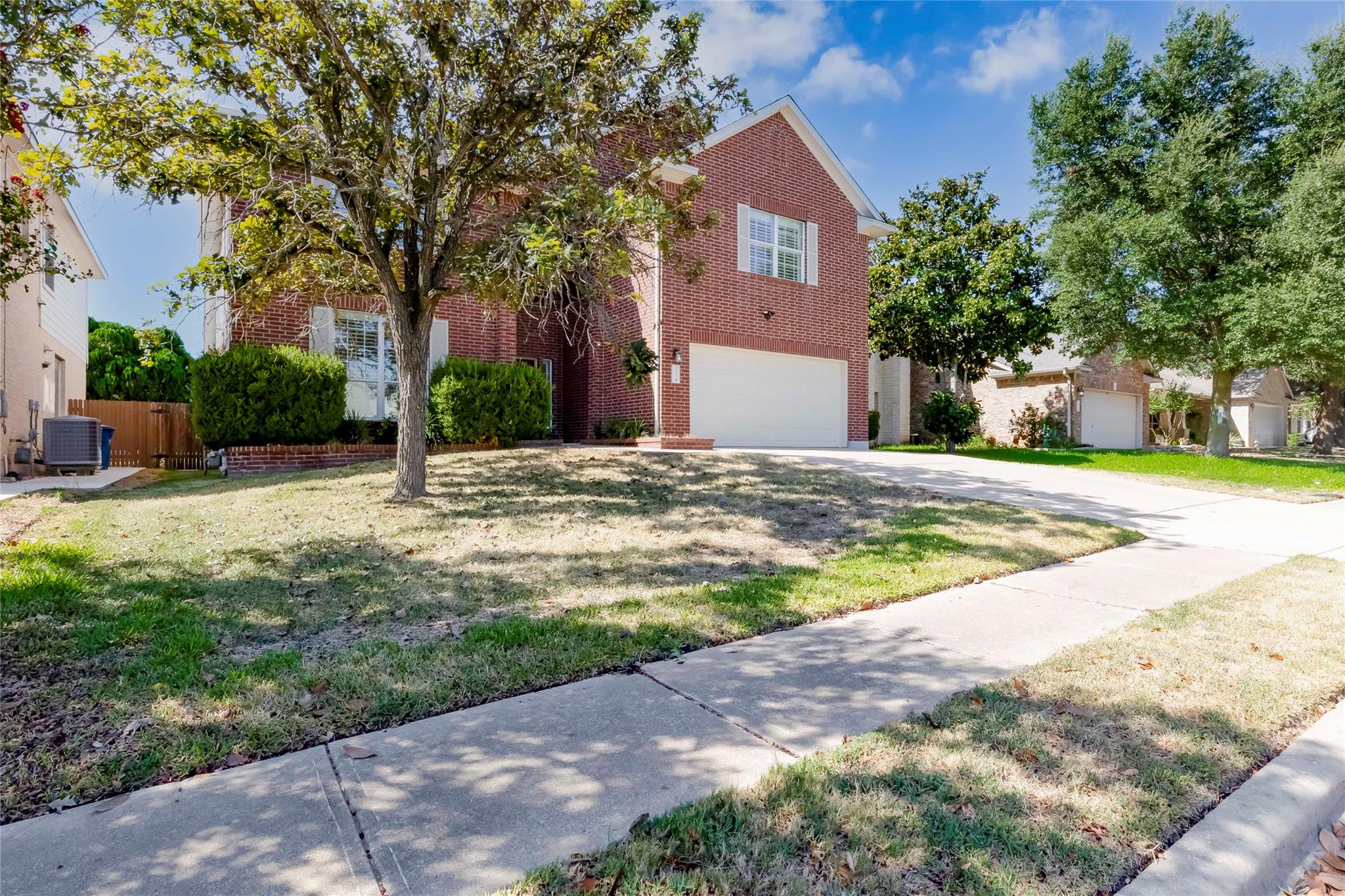 15617 Pumpkin Ridge DR — photo 3