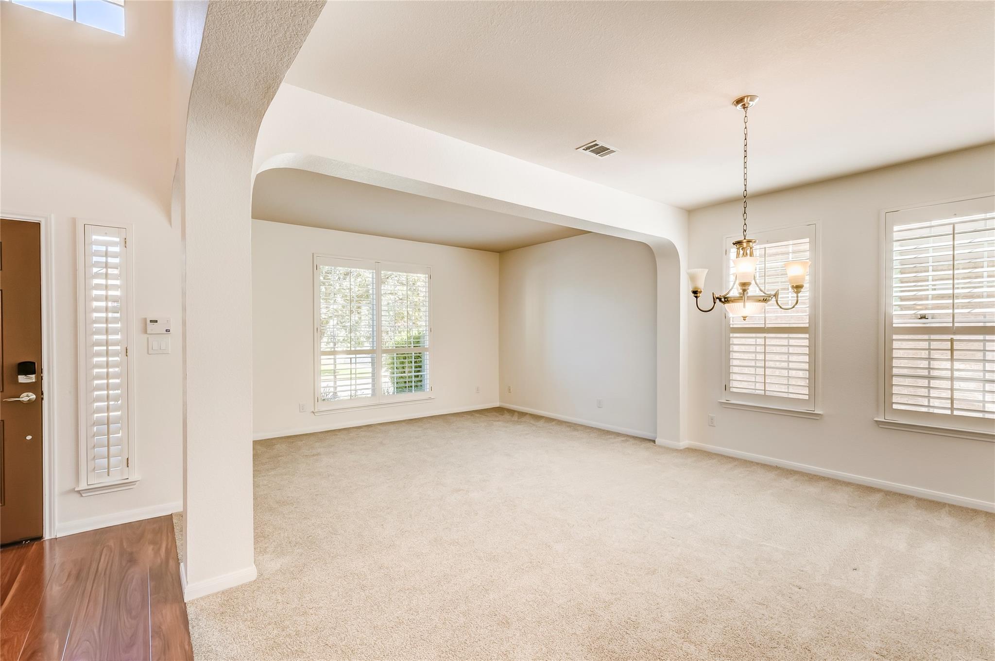 15617 Pumpkin Ridge DR — photo 5
