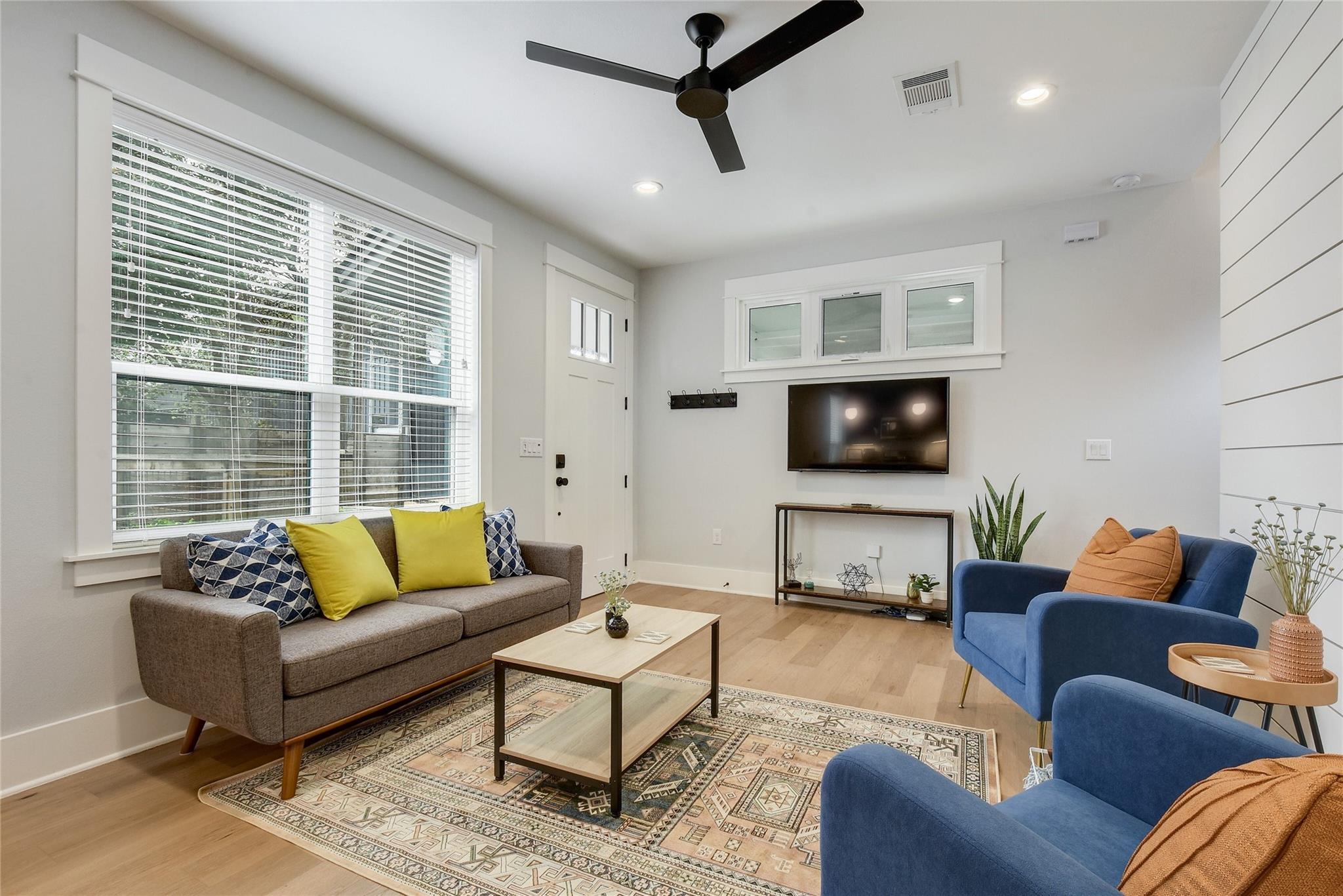 1909 Willow ST #2 — photo 4