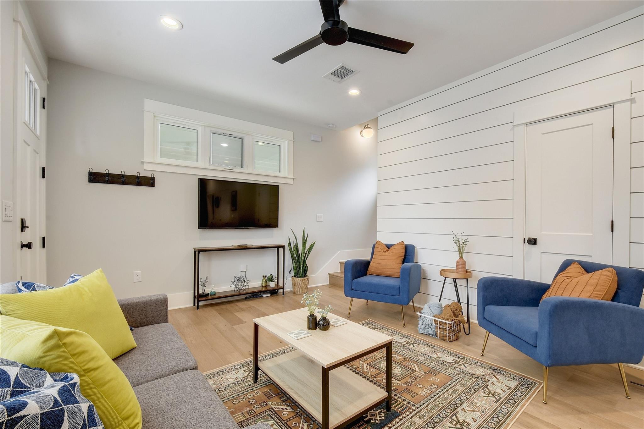 1909 Willow ST #2 — photo 5