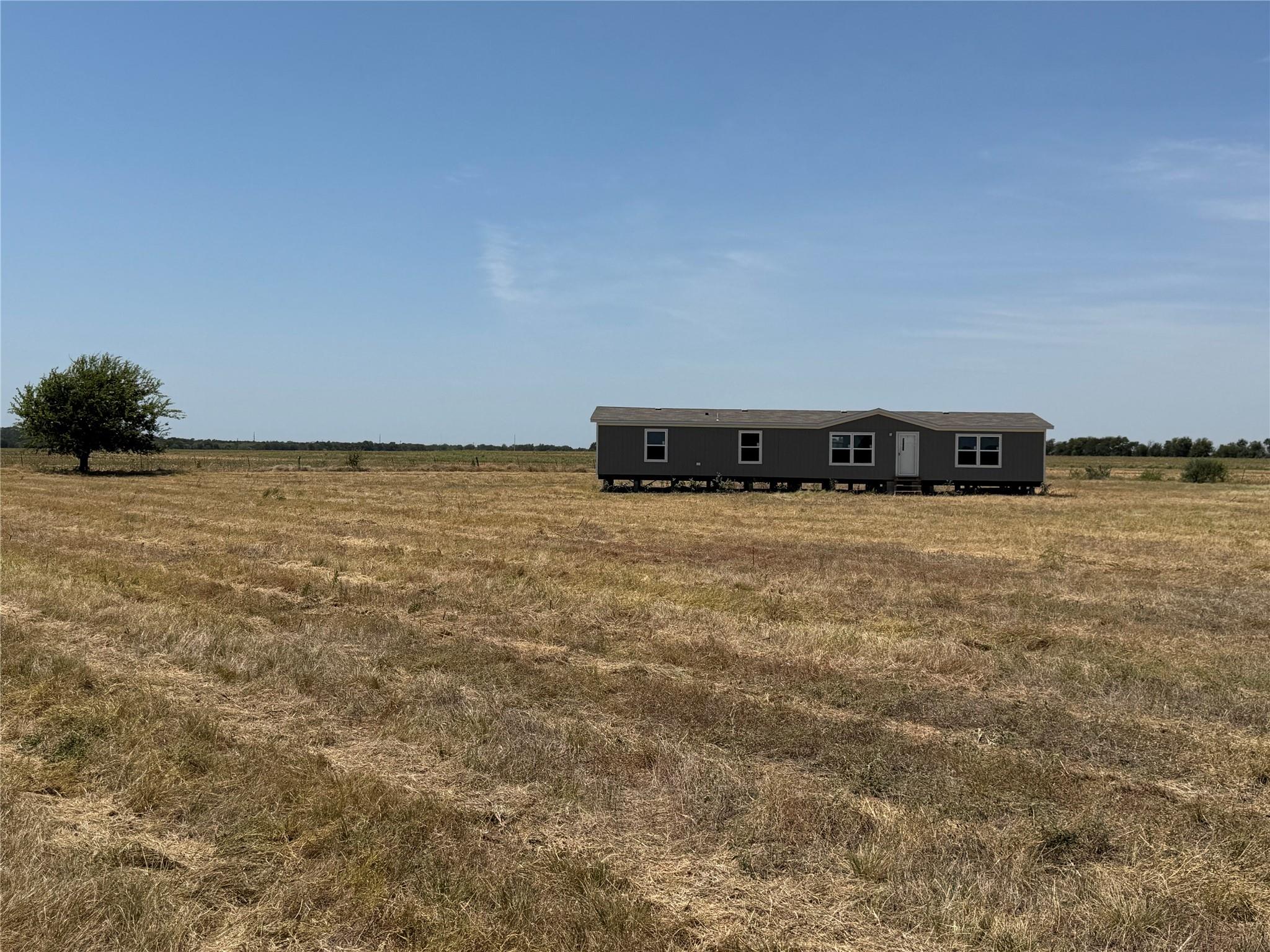 1875 County Road 273 — photo 5