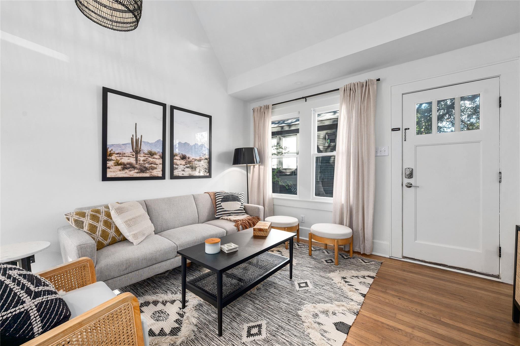 1507 Drake Ave #B — photo 5