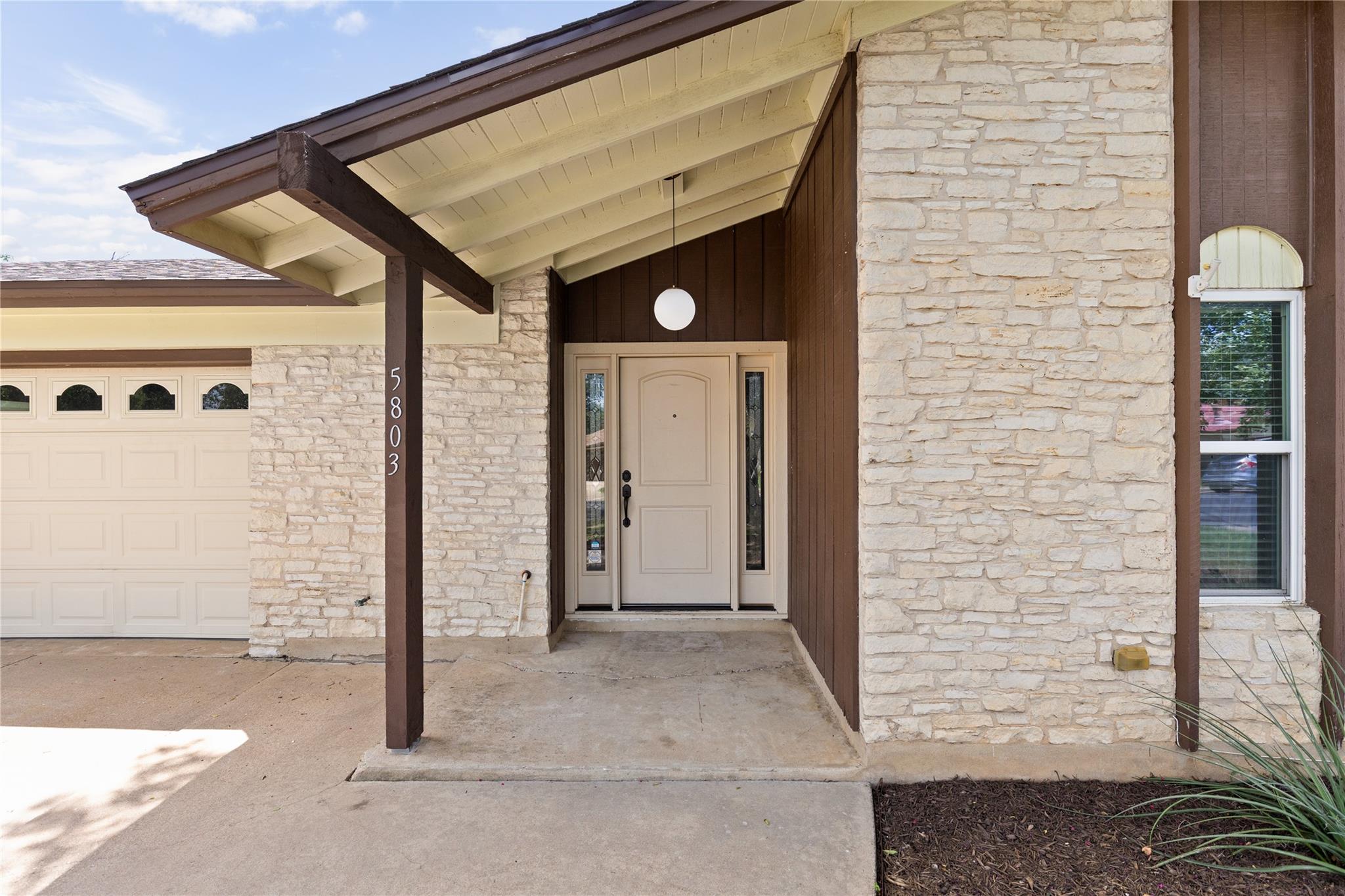 5803 Eureka DR — photo 4