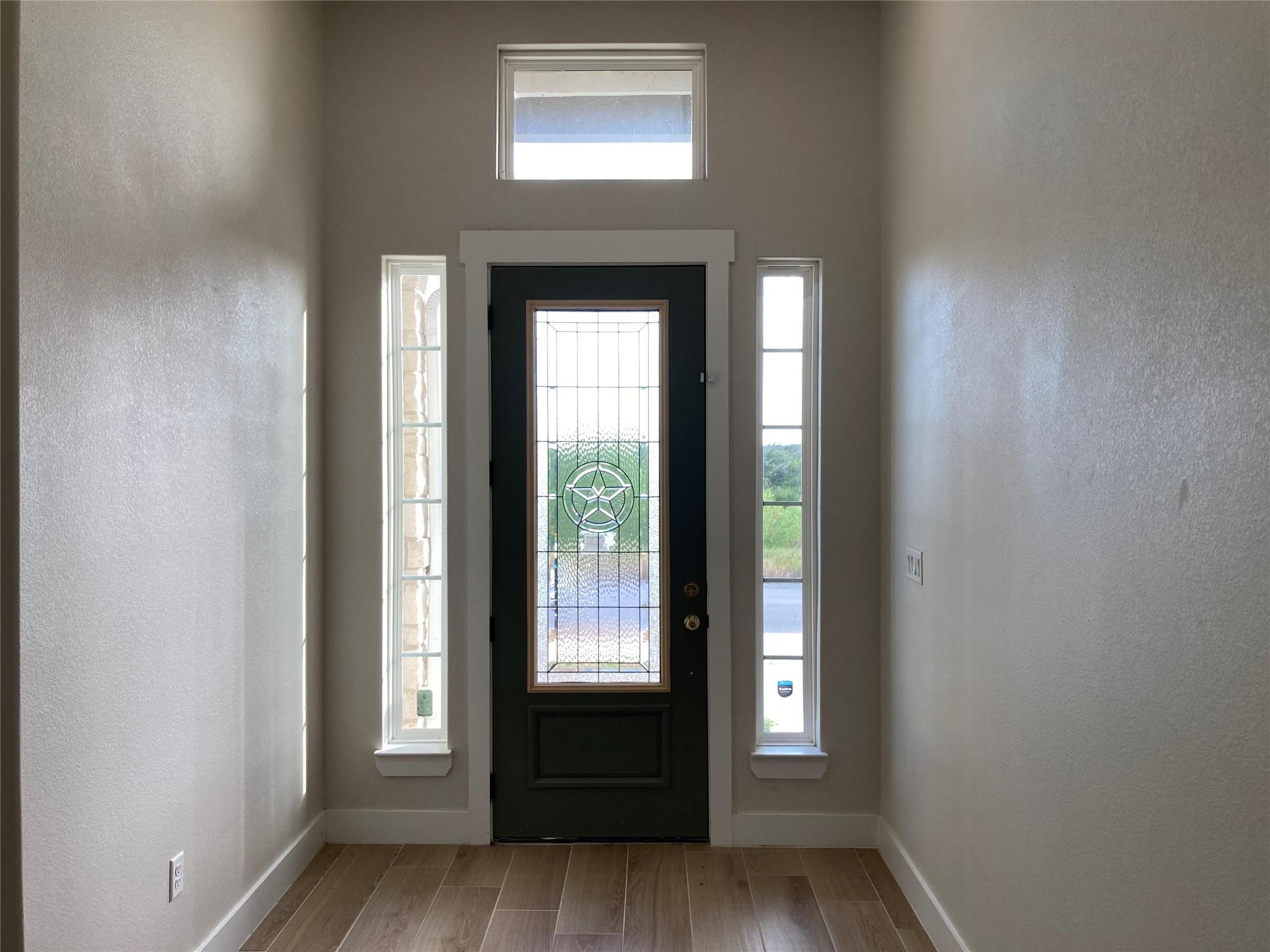 227 Margarita DR — photo 3
