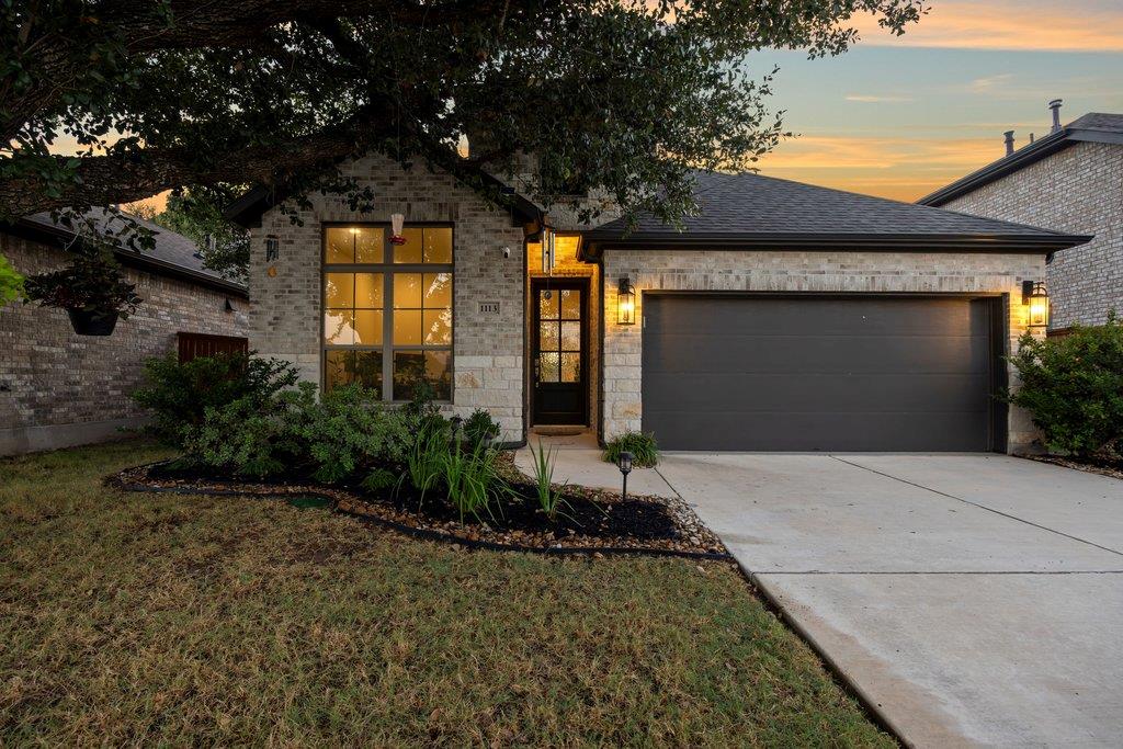1113 Mulberry Oak LN