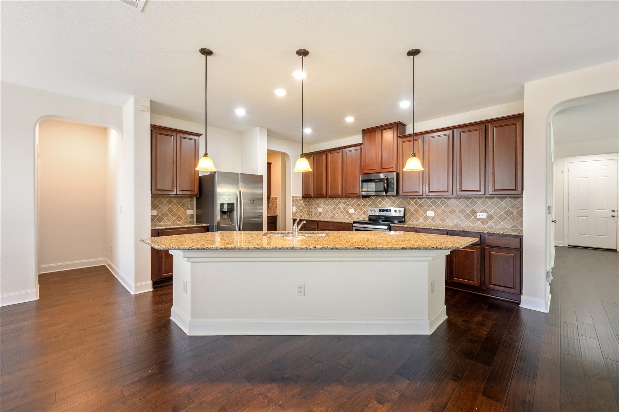 7632 Knockfin DR — photo 4