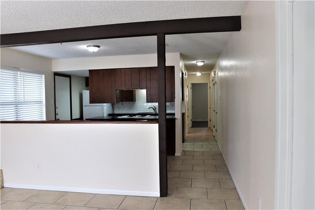 1214 Leander RD #B — photo 4