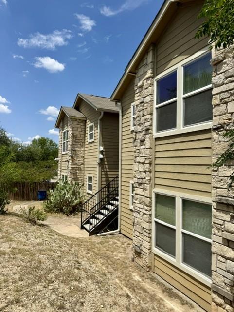 7311 Oak Meadow DR — photo 3