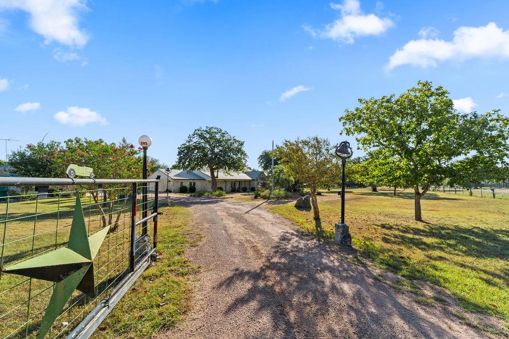 285 Triple Creek RD — photo 4