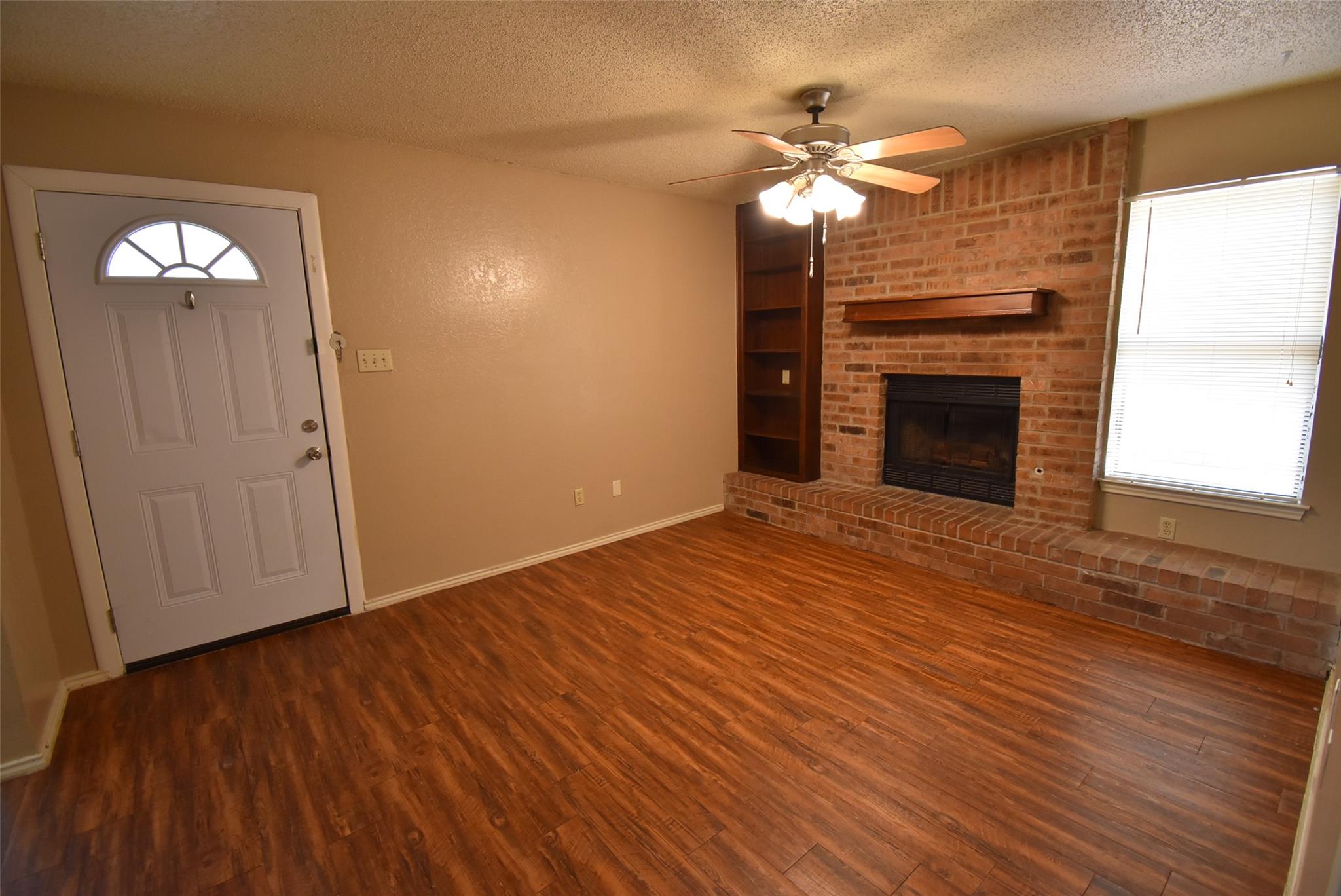 1802 Rawhide LOOP — photo 3