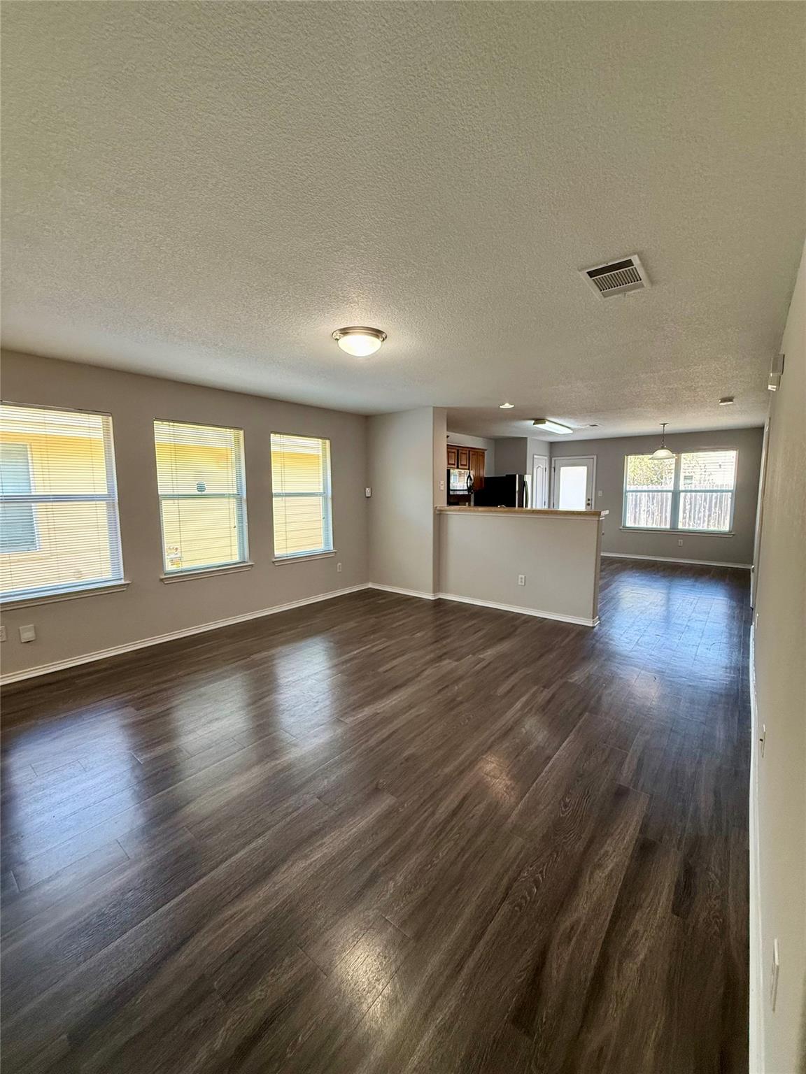 3302 Etheredge DR — photo 4