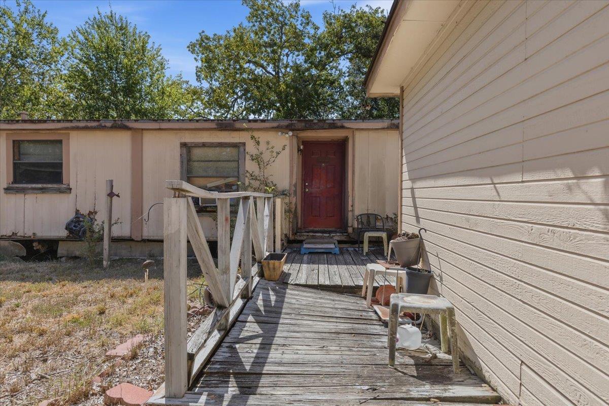 125 Live Oak DR — photo 5