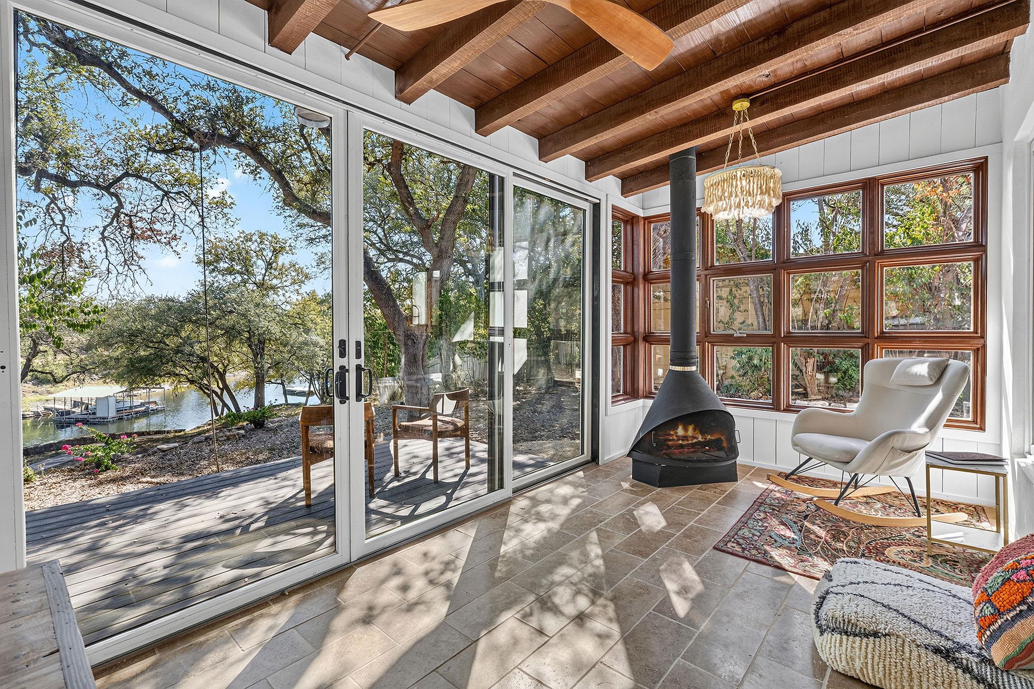 2609 Oak Ridge DR — photo 4