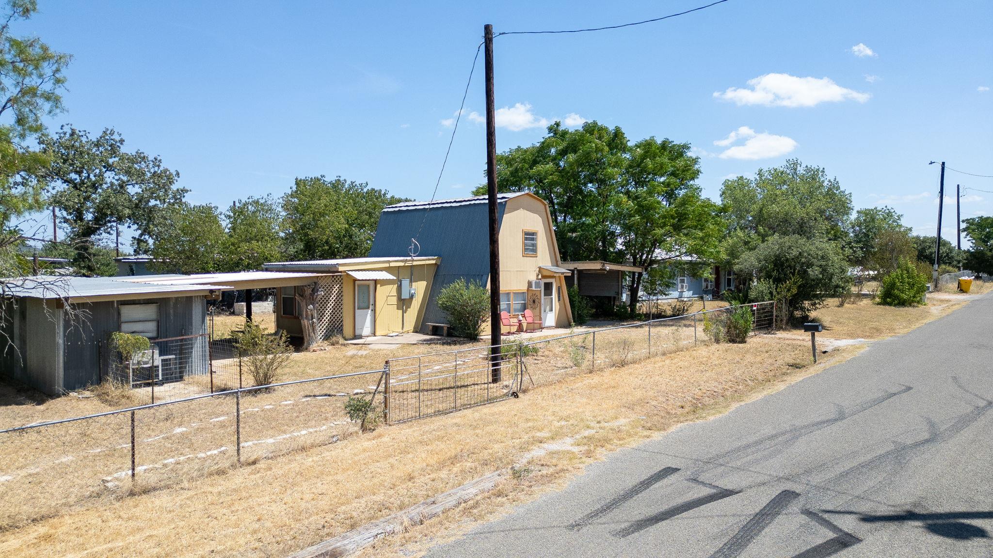 916 Apache DR — photo 4