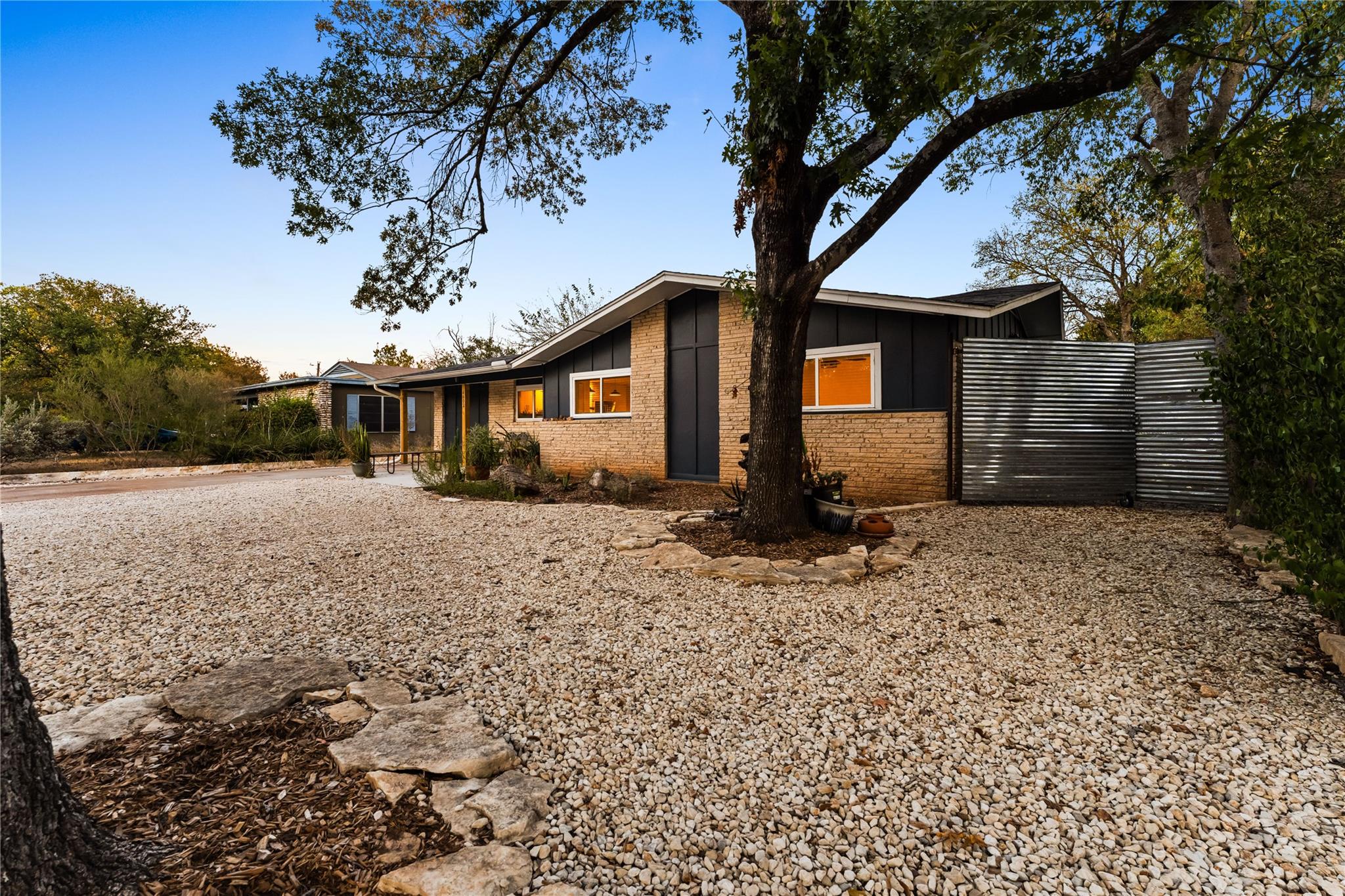 4603 Dudmar DR — photo 5