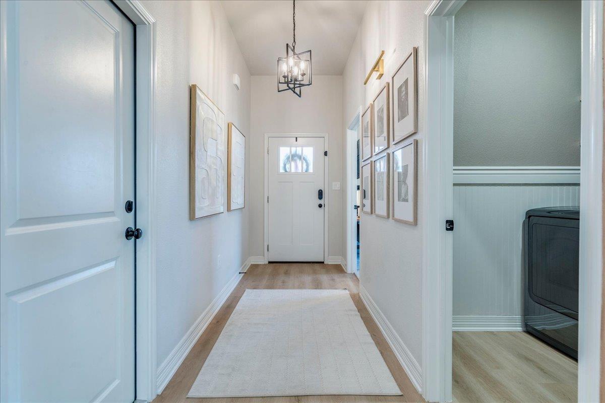 219 Wind Ridge DR — photo 3